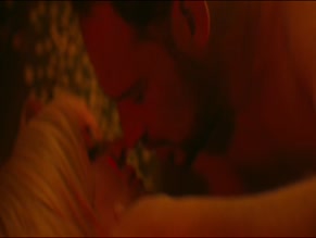 LAURA TONKE in CAVEMAN