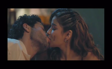 SHIVAANI SINGH,NYRA BANERJEE NUDE/SEXY SCENE IN DIL PADOSI