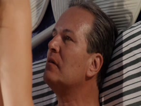 YESENIA SPEZZIA in HIJO DE BUITRE (2015)