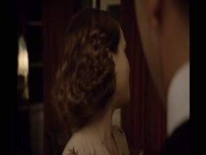 SASKIA BURMEISTER NUDE/SEXY SCENE IN UNDERBELLY