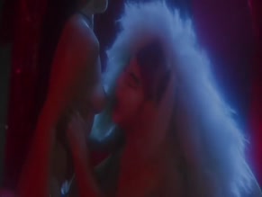 LUI LAI-SI in EROTIC GHOST STORY 2