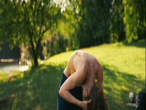 MASHA KOSHINA NUDE/SEXY SCENE IN VSYO, CHTO TEBYA KASAETSYA