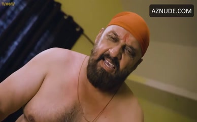 EKTA MORE,BHARTI JHA,PREETI PUNEET NUDE/SEXY SCENE IN VASHEEKARAN