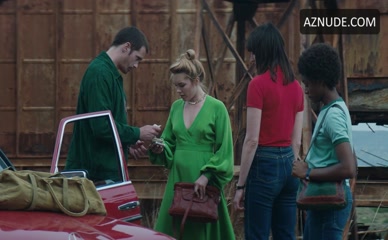 FLORENCE PUGH in The Little Drummer Girl
