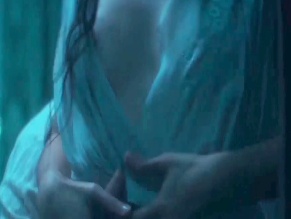 FOTINI PELUSO NUDE/SEXY SCENE IN THE GREAT CHIMERA