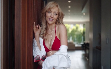 FRANCESCA EASTWOOD in RUNNING ON EMPTY