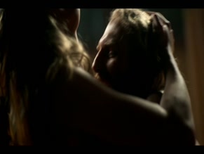 FRIDA GUSTAVSSON NUDE/SEXY SCENE IN VIKINGS: VALHALLA