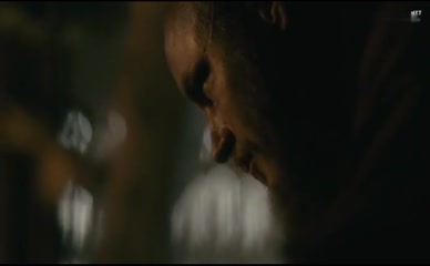 DIANNE DOAN NUDE/SEXY SCENE IN VIKINGS