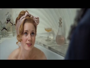 AMY ADAMS in MISS PETTIGREW LIVES FOR A DAY (2008)