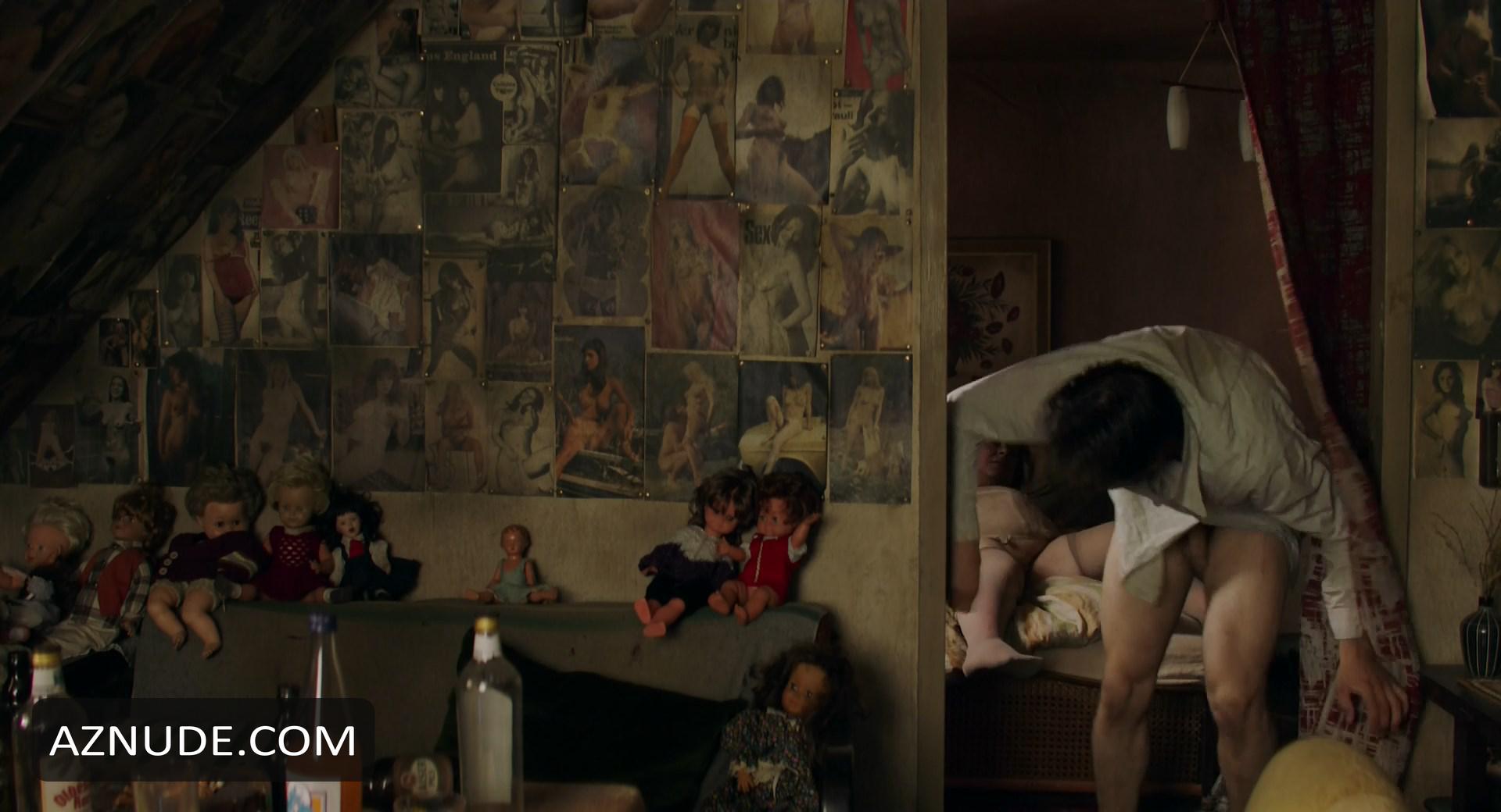 The golden glove izle altyazılı