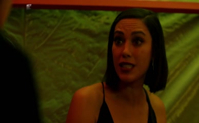 MELISSA BARRERA NUDE/SEXY SCENE IN VIDA