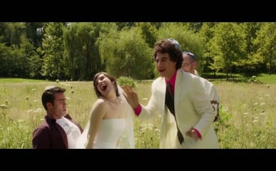 SARAH GOLDEN NUDE/SEXY SCENE IN HOW TO GET GIRLS