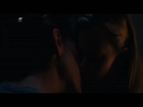 LILI REINHART in CHEMICAL HEARTS (2020)