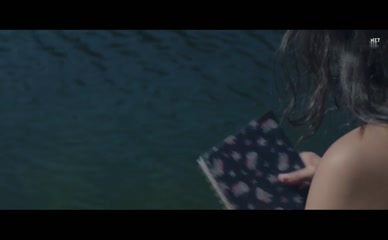 SYDNEY SWEENEY NUDE/SEXY SCENE IN CLEMENTINE
