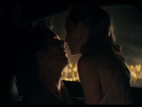 AMANDA SEYFRIED NUDE/SEXY SCENE IN YOU SHOULD HAVE LEFT