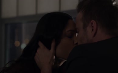 FREIDA PINTO NUDE/SEXY SCENE IN THE PATH