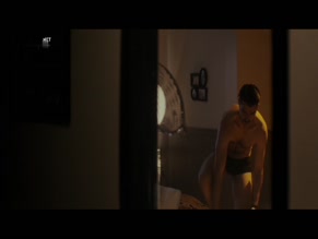 ELMA BEGOVIC NUDE/SEXY SCENE IN BITE