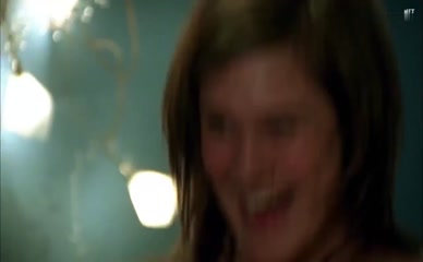 FLORENCE THOMASSIN in LES VIVANTS ET LES MORTS