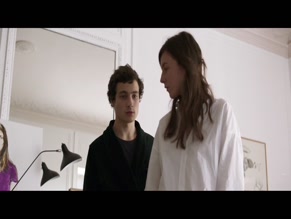 LOUISE CHEVILLOTTE NUDE/SEXY SCENE IN SYNONYMS