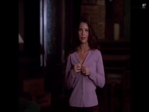 YASMINE BLEETH in NASH BRIDGES (1996-2001)