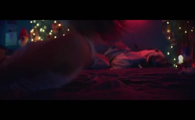 NINO NINIDZE NUDE/SEXY SCENE IN V POSTELI