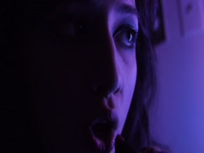 AMANDA GALLI NUDE/SEXY SCENE IN VH