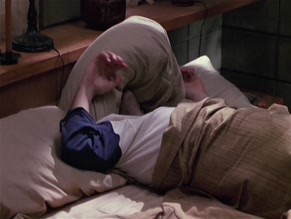 ELIZABETH HURLEY NUDE/SEXY SCENE IN PERMANENT MIDNIGHT