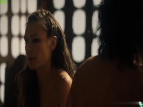 MARCELA MAR NUDE/SEXY SCENE IN SITIADOS