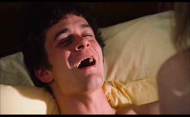 JULIE DELPY in AN AMERICAN WEREWOLF IN PARIS