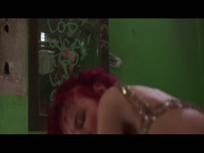 JULIETTE LEWIS in STRANGE DAYS (1995)