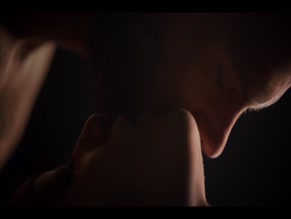 PHILYPA PHOENIX NUDE/SEXY SCENE IN OSMOSIS