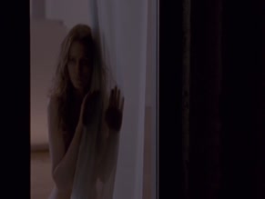 PAZ DE LA HUERTA NUDE/SEXY SCENE IN THE GUITAR