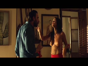 YLENIA BAGLIETTO NUDE/SEXY SCENE IN SPANISH AFFAIR 2