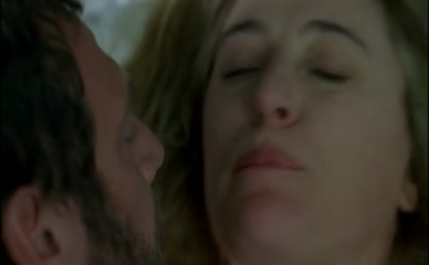 VALERIA BRUNI TEDESCHI NUDE/SEXY SCENE IN 5X2