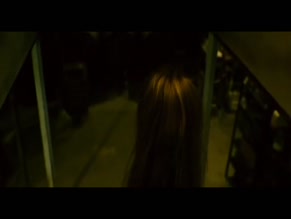 JENNIFER LAWRENCE in HOUSE AT THE END OF THE STREET