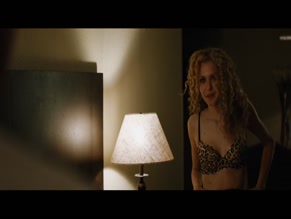 PENELOPE MITCHELL in ZIPPER (2015)