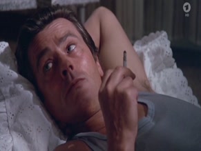 FIONA GELIN NUDE/SEXY SCENE IN PAROLE DE FLIC