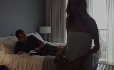 HEATHER GRAHAM in FLAKED