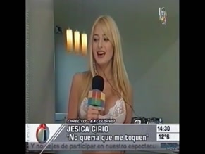 JESICA CIRIO in INTRUSOS EN EL ESPECTACULO(2001)