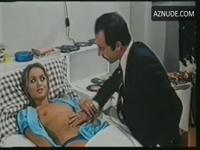 GLORIA GUIDA in IL MEDICO E LA STUDENTESSA(1976)