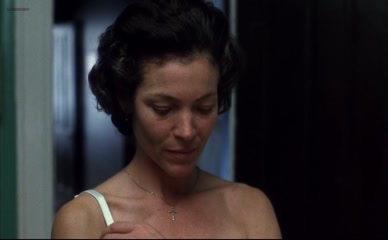 AMY IRVING NUDE/SEXY SCENE IN CARRIED AWAY