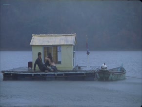 JUNG SUH in THE ISLE (2000)