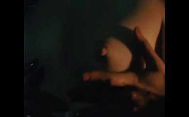 SASKIA BRANDAUER NUDE/SEXY SCENE IN AXEL