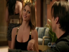 ANNALYNNE MCCORD NUDE/SEXY SCENE IN 90210