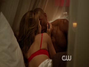 ANNALYNNE MCCORD in 90210 (2008-2012)