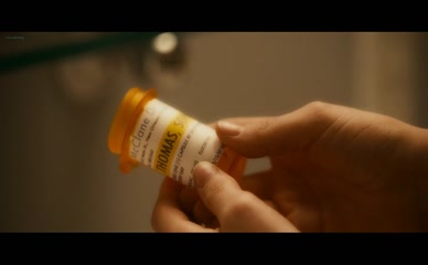 AMANDA SEYFRIED NUDE/SEXY SCENE IN SOLSTICE