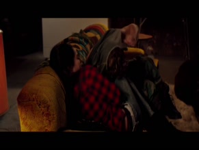 SHAILENE WOODLEY in WHITE BIRD IN A BLIZZARD (2014)