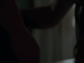 ELLEN WROE in ANIMAL KINGDOM (2016-)