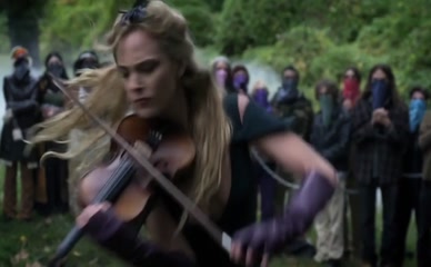 NORA ARNEZEDER NUDE/SEXY SCENE IN MOZART IN THE JUNGLE