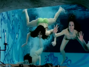 JANE BIRKIN NUDE/SEXY SCENE IN LES CHEMINS DE KATMANDOU